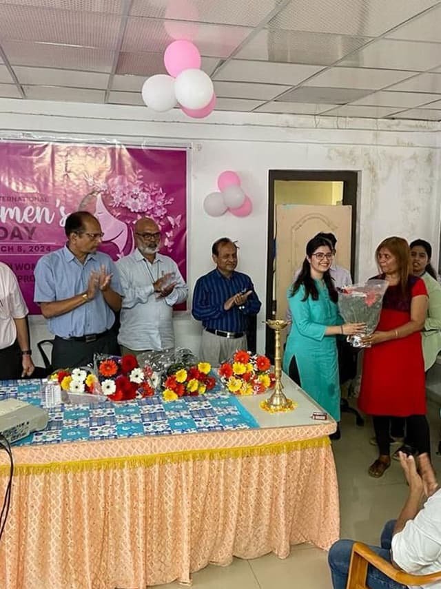 Dr. Saneya Pandrowala surgical oncology gallery photo 27