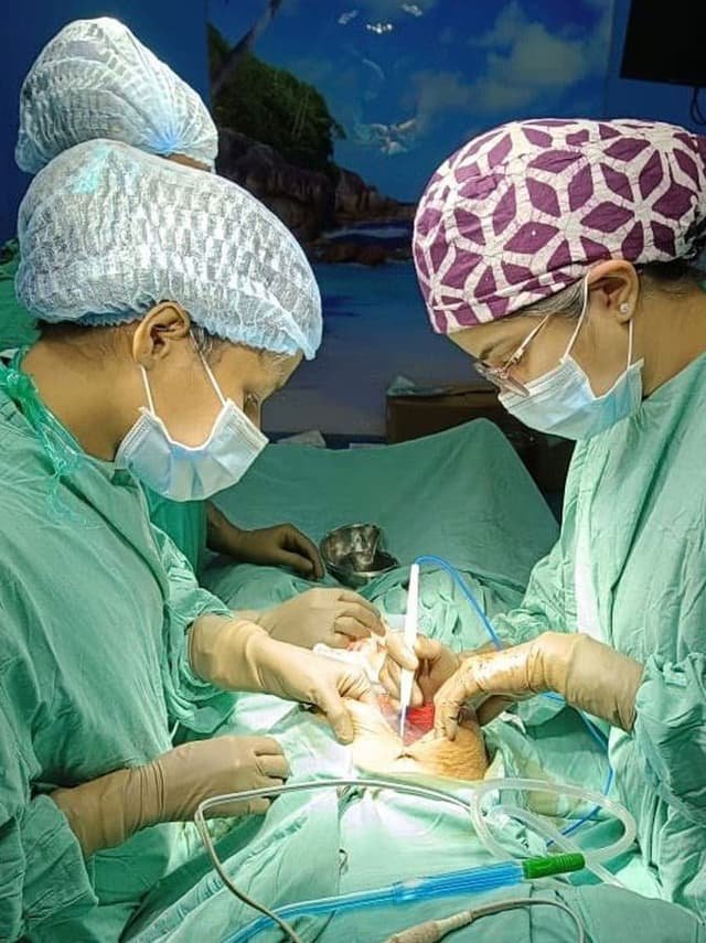 Dr. Saneya Pandrowala surgical oncology gallery photo 13