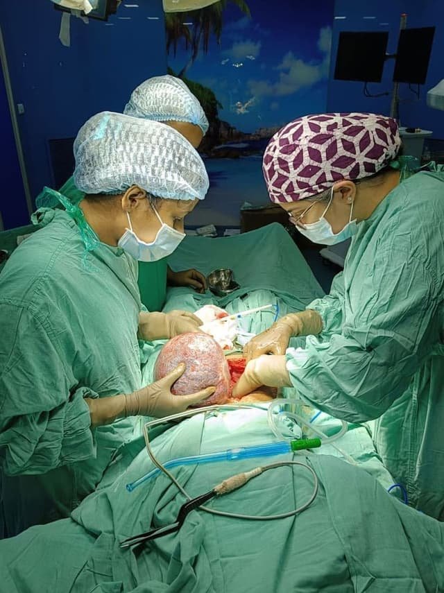 Dr. Saneya Pandrowala surgical oncology gallery photo 17